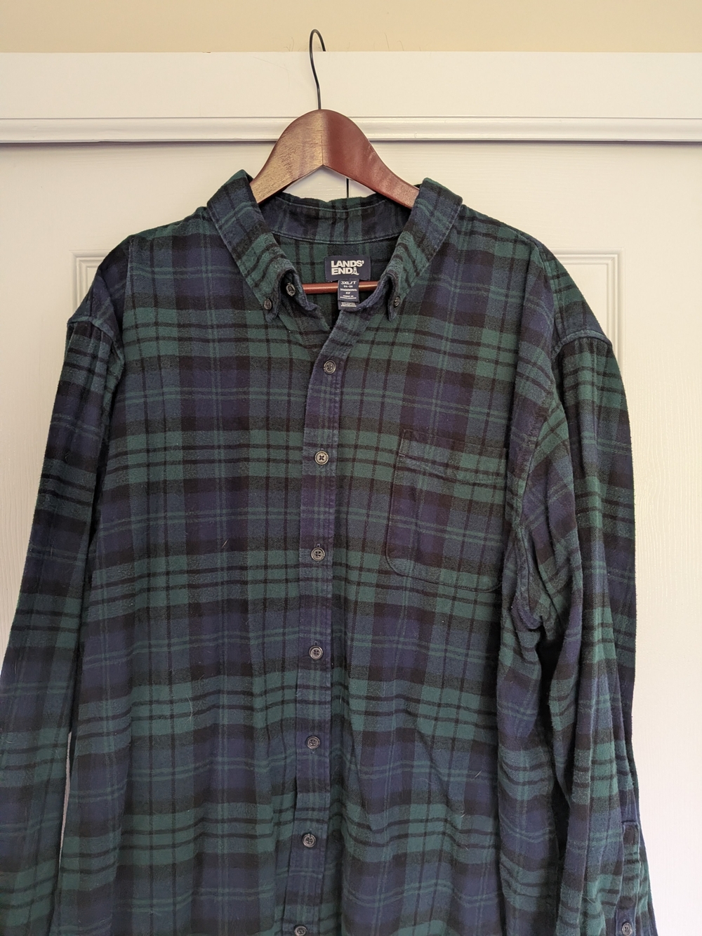 Lands' End Men's Green/Navy Black Watch Plaid Flannel Button-Down Shirt